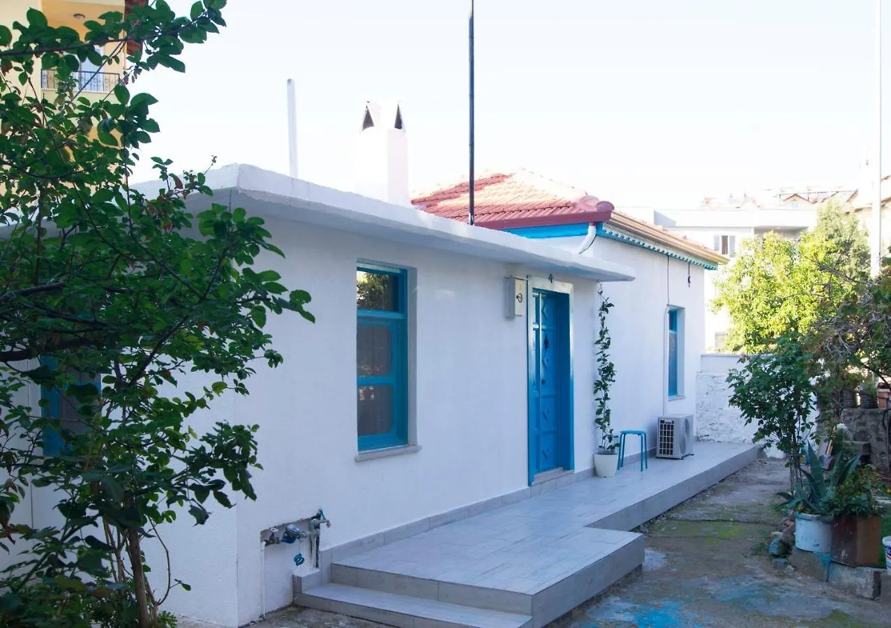The Pearl House